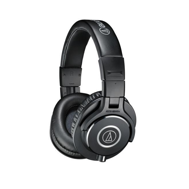 02-Audio-Technica-ATH-M40x-Professional-Monitor-Headphones-IMG1